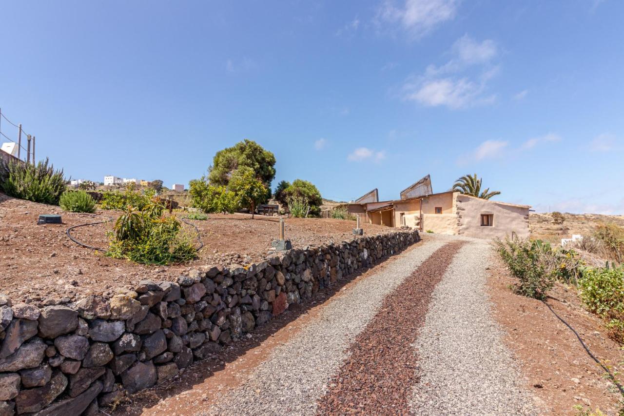 Villa Flatguest Charming House + Pool + Terrace + Views Santa Maria de Guia de Gran Canaria Exterior foto